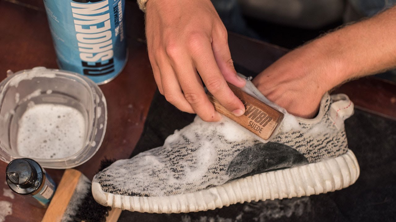 how to clean yeezy static